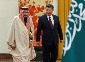 برای عربستان چین یا آمریکا بهتر است؟